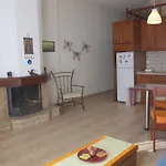 One ~ Fits Апартаменты