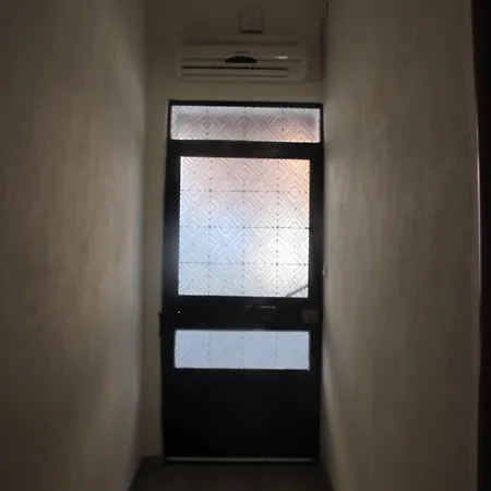 One ~ Fits Apartment
