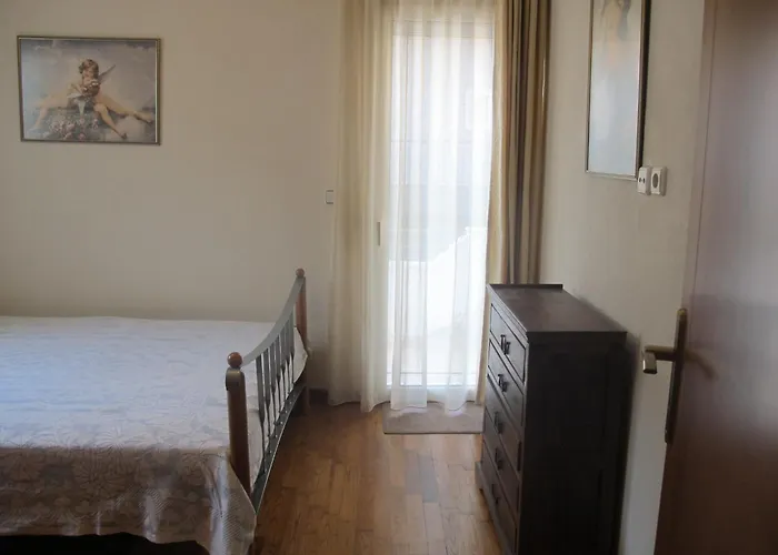 Lägenhet One ~ Fits Mouzaki