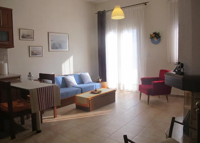 One ~ Fits Lägenhet *